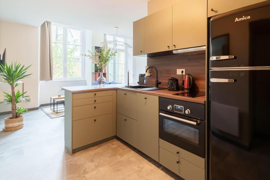 Appartement Lumineux Avec Cour Chaumont  Exteriér fotografie